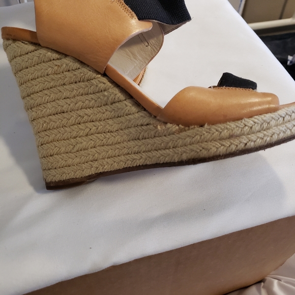 Michael Kors Wedge Heels Leather Sandals 8.5 - Picture 5 of 7